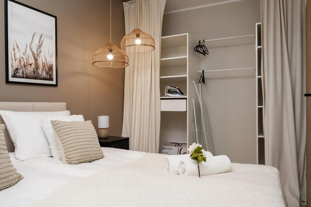 Apartment Wroclaw Braniborska By Noclegi Renters 0*,